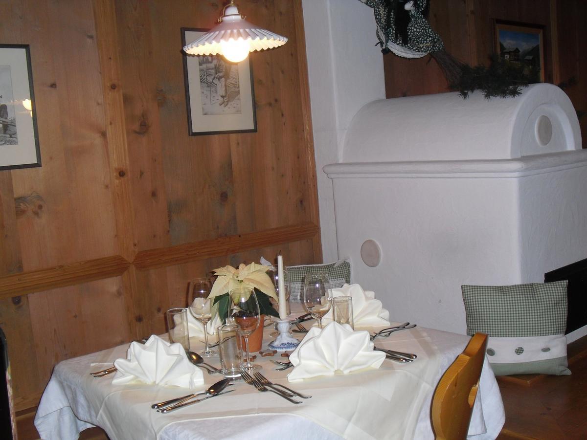 Hotel Arnstein Santa Gertrude Екстер'єр фото
